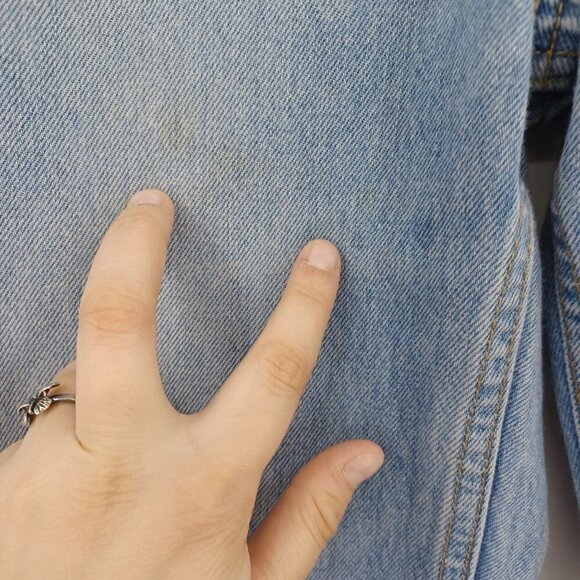 Levi's Premium Mom Jeans In Sneak Peek Light Wash Women's 24 High Rise Relaxed - Picture 13 of 14